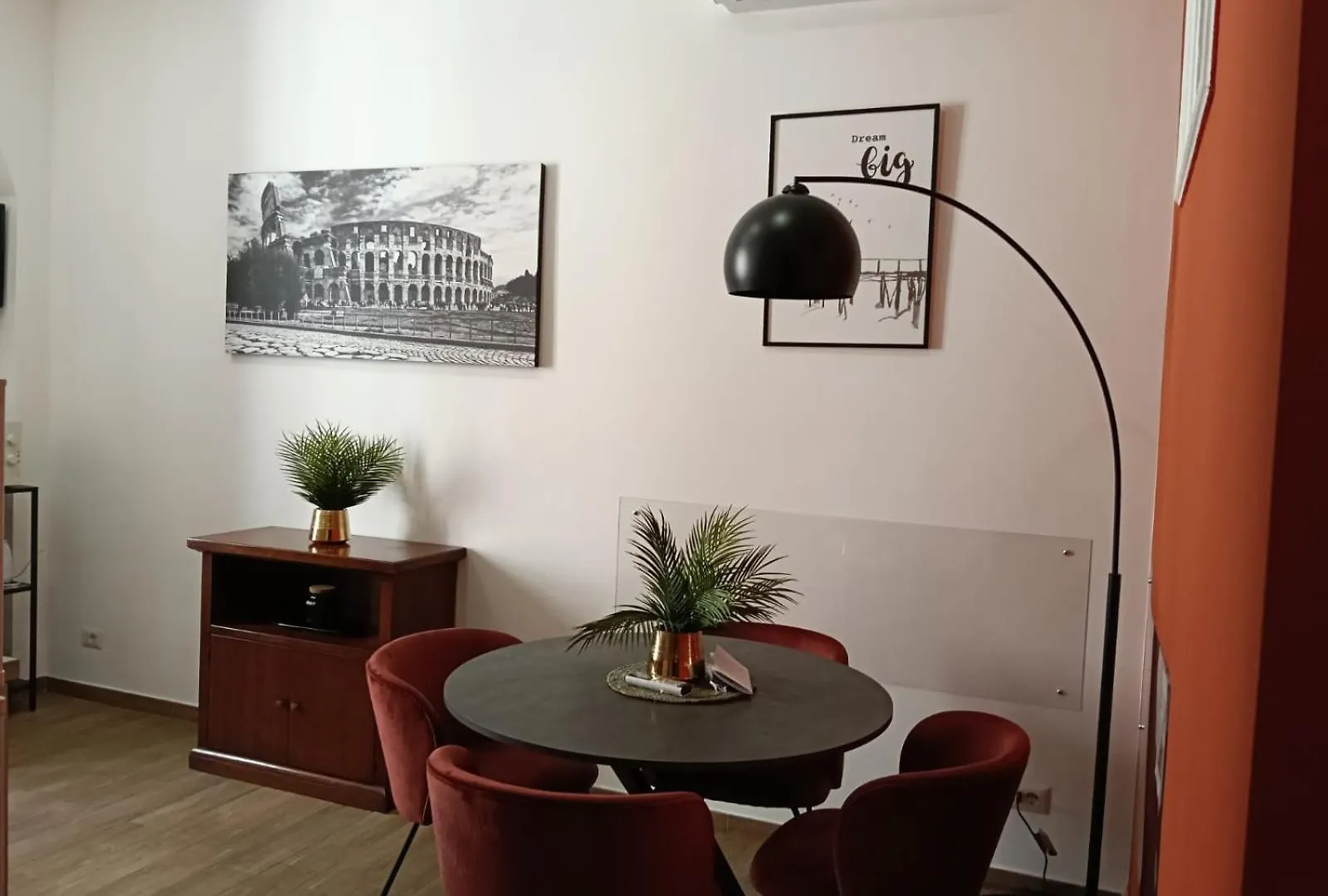 Apartmán Laterano 190 apt at Colosseo Řím